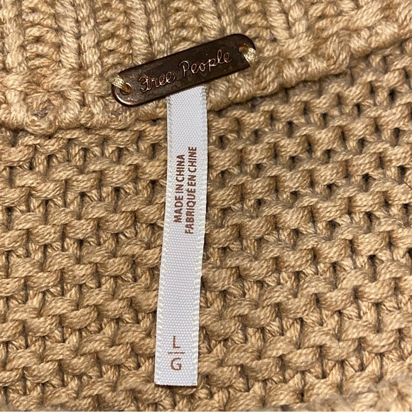 Free People Dream Cable Knit Crewneck Sweater Size Large Unisex - Picture 4 of 12